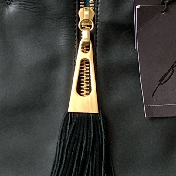 Designer Brian Atwood Leather AHAVEN Tassel Zip Pocket BLACK Tote Hand Bag NWT - Picture 5 of 13
